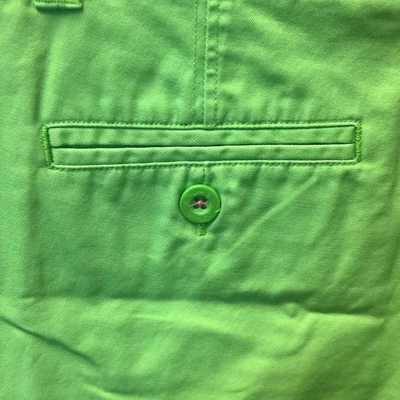 61. Lilly Pulitzer Bright Green “Parakeet Green” Callahan style shorts Sz 0, EUC - Picture 4 of 10